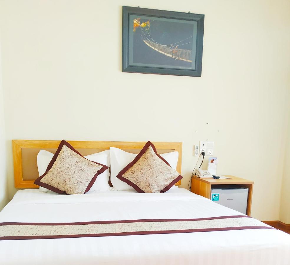Kayah Land Hotel Loikaw Exterior foto